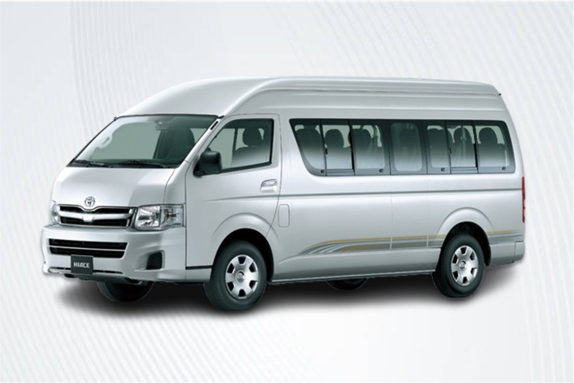 Toyota Hiace Bus 2010